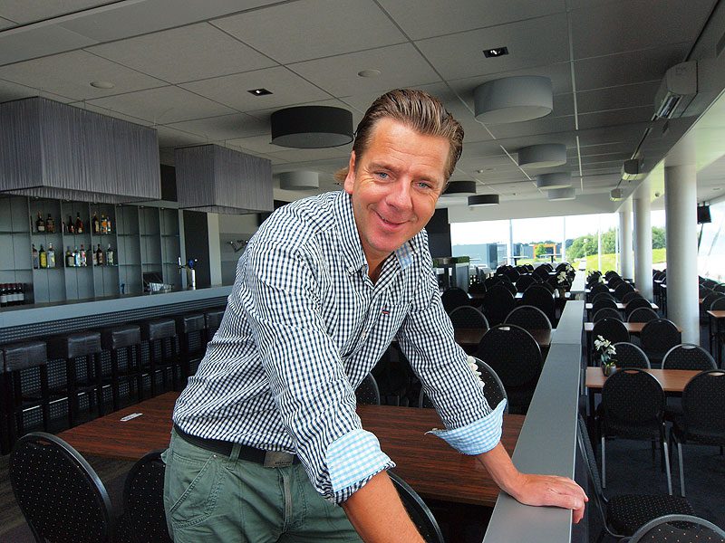 Jan Gerard van der Wal in één van de restaurants van Victoria Park in Wolvega.