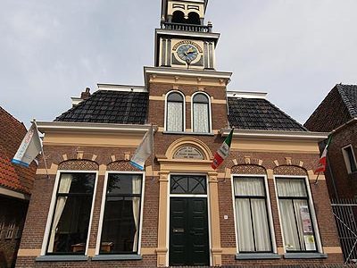 Anderhalf miljoen voor restauratie Friese kerken en molens