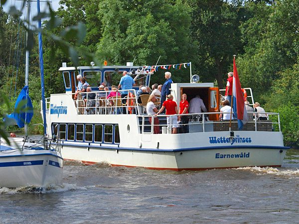 Bootreizen voor senioren langs Elfsteden en naar Noordwest Overijssel
