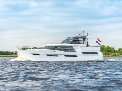 De Schiffart Yachtcharter neemt derde Super Lauwersmeer Discovery in de vloot op