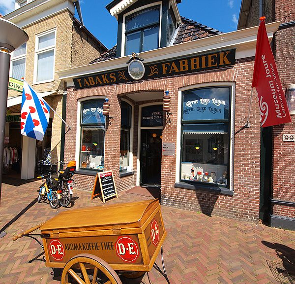 Dubbel genieten van Douwe Egberts, de “master blender” uit Friesland