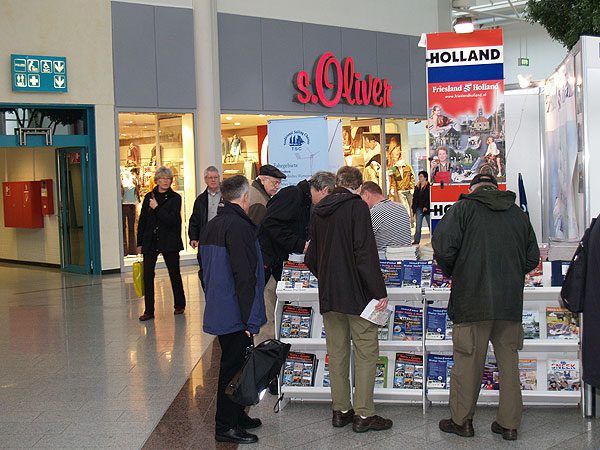 Friesland Holland en Boat Charter Holland in veertien shopping malls in heel Duitsland!