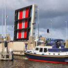 Friesland maakt het pleziervaarders makkelijk: brug open per app
