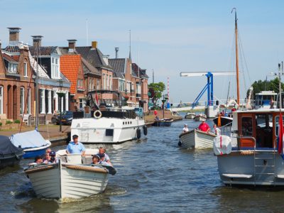 Groeiend aantal toeristen pakt de boot!