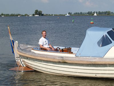 Grote sloepenmarkt in Langweer