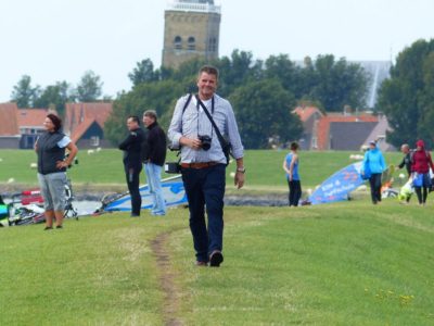 Journalist Albert Hendriks maakt viertalige reisgids over Friesland zonder advertenties