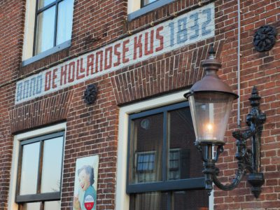 Must see aan Elfstedenroute: De mooiste kroeg en kleinste stokerij van Friesland