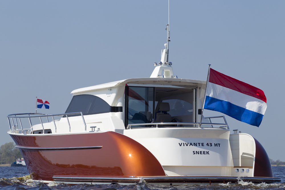 van straten yachtcharter sneek