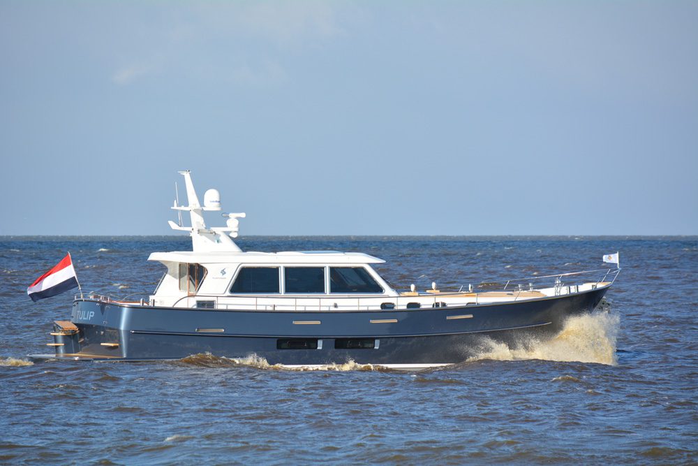 sturier yachts stavoren