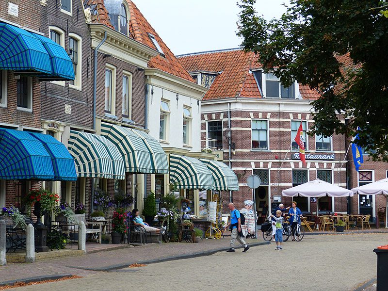 Blokzijl, één van de oude Zuiderzeestadjes die aangedaan wordt door de Wetterprinses.  
