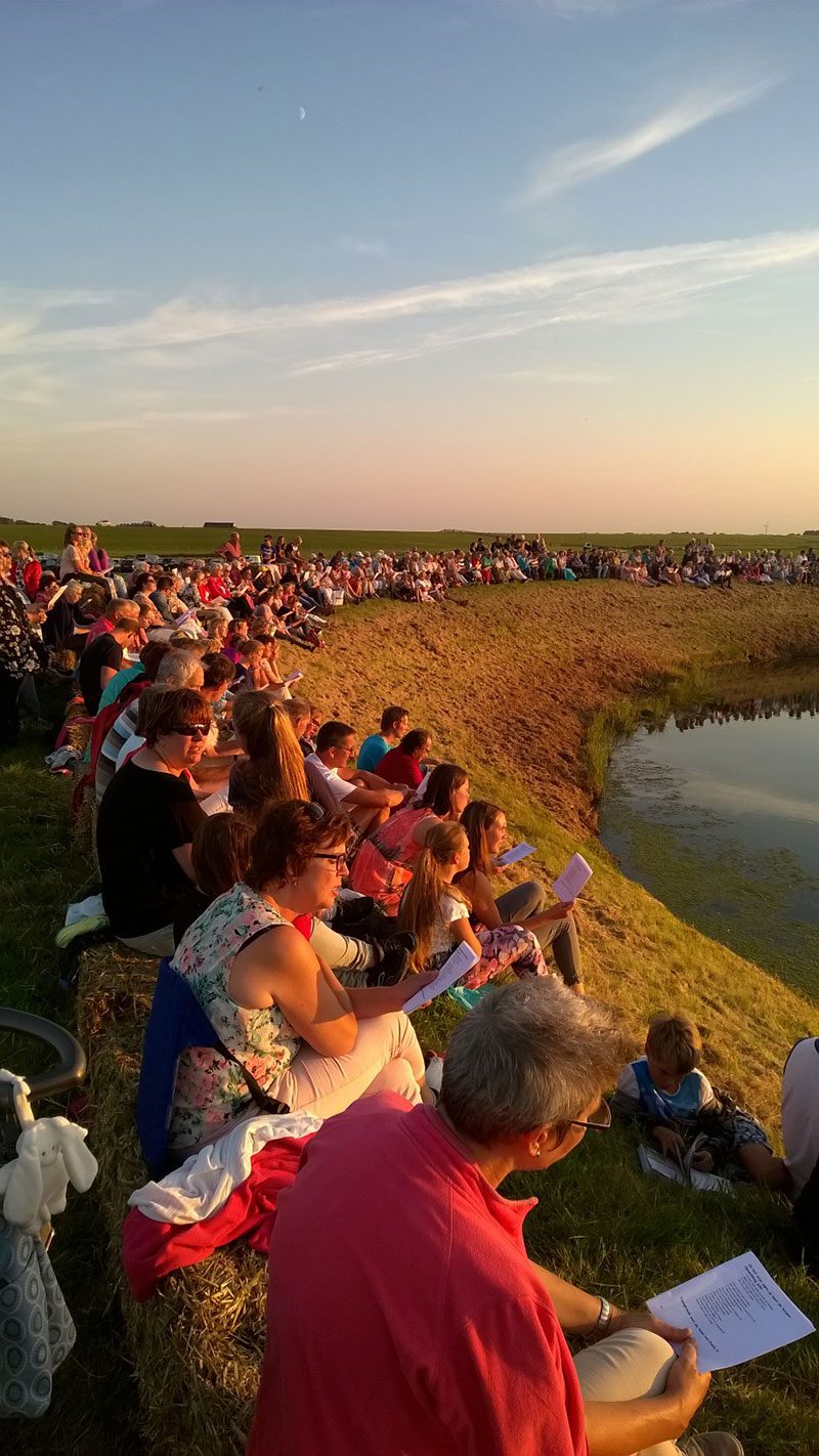 De Sing-In in het buitendijkse veld bij Seedykstertoer trok vorig jaar ruim 400 bezoekers.