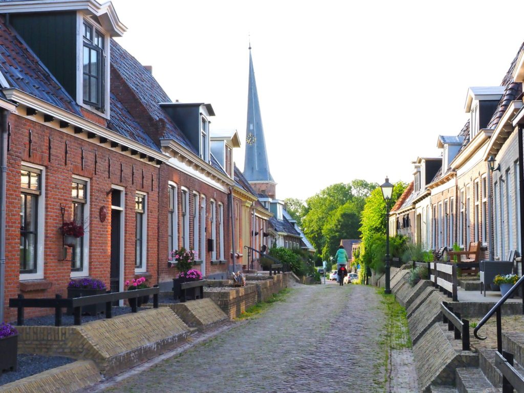 Dorpsstraat Holwert